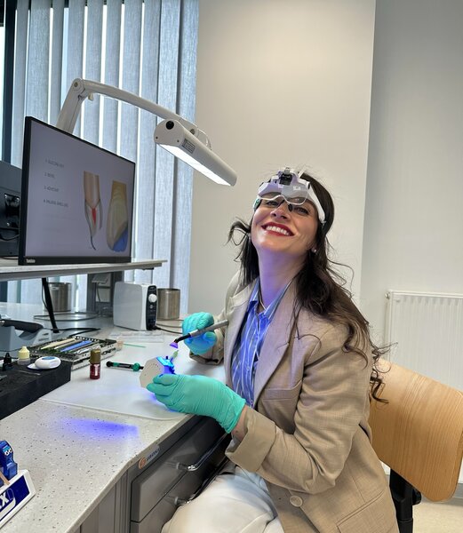 Dental District - Clinica Stomatologica by Dr. Alina Scortea, Bucuresti