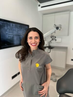 Dental District - Clinica Stomatologica by Dr. Alina Scortea, Bucuresti